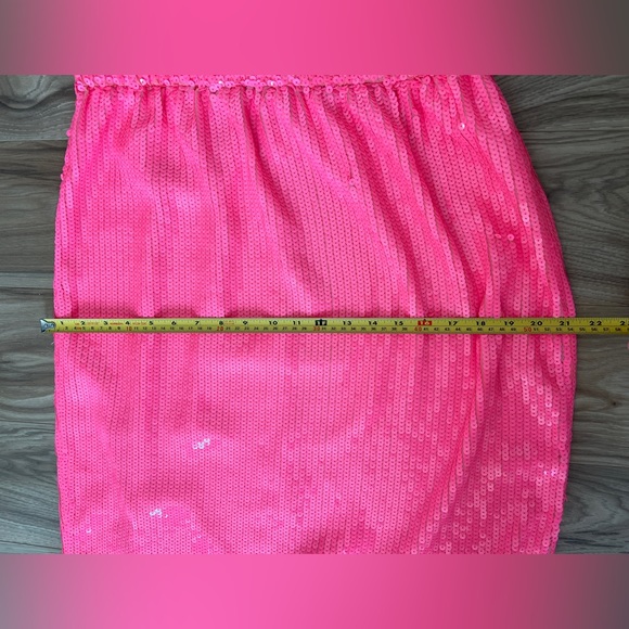 NWT!! 💖 J CREW 💖 Collection hot pink sequin pull-on midi skirt - Picture 3 of 10
